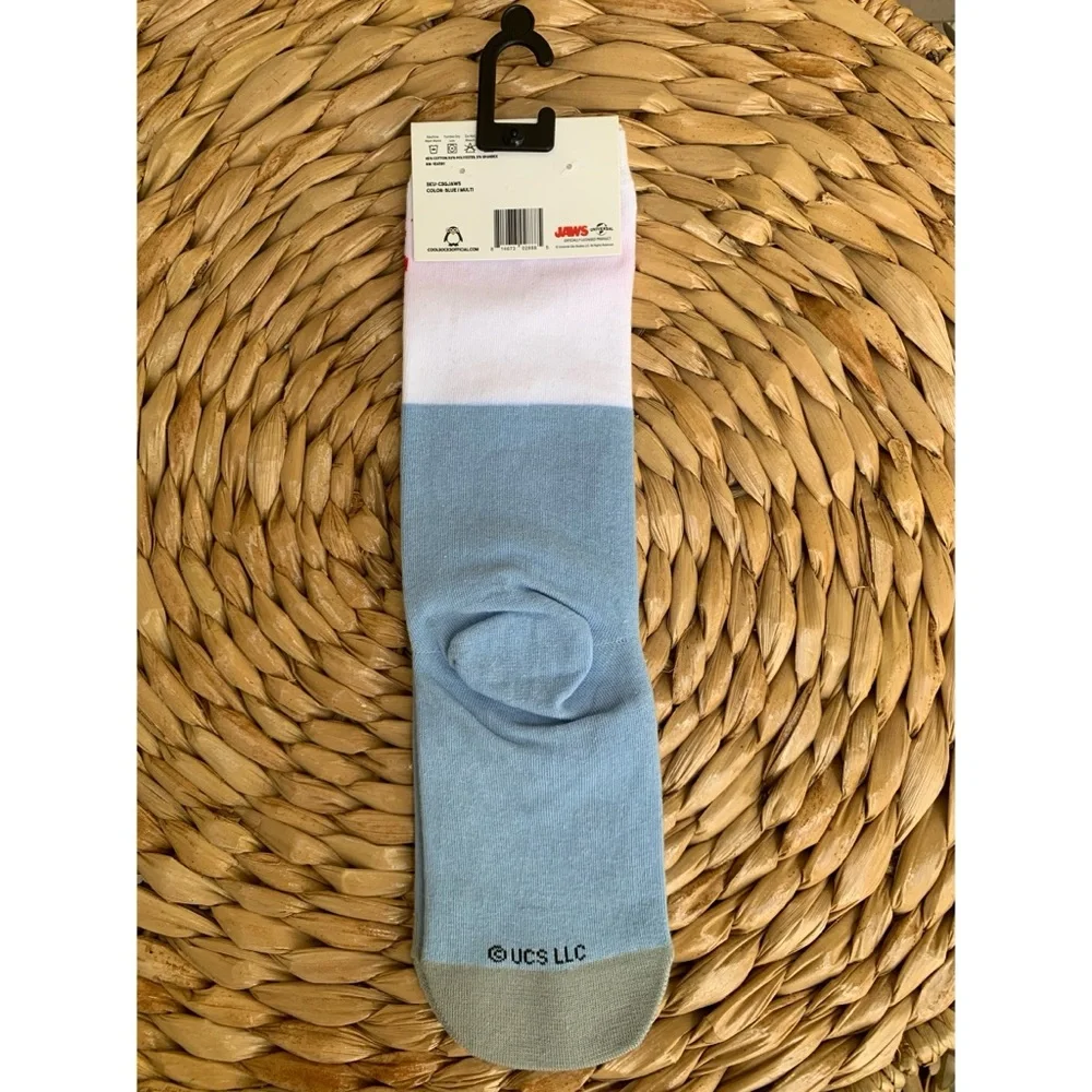 Jaws Cool Socks Womens NWT